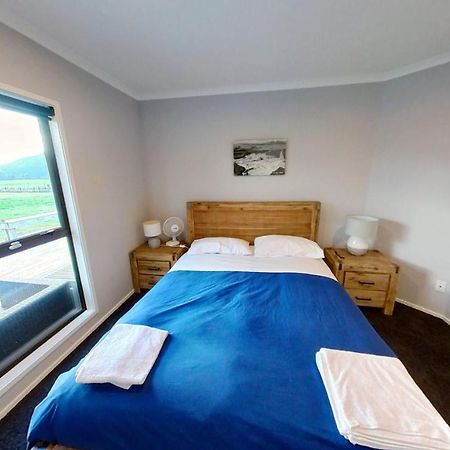 Full Holiday Home To Yourself, Up To 21 Guests Atiamuri Экстерьер фото